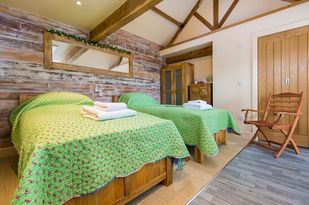 לינה וארוחת בוקר Bradford-On-Avon Widbrook Barns מראה חיצוני תמונה